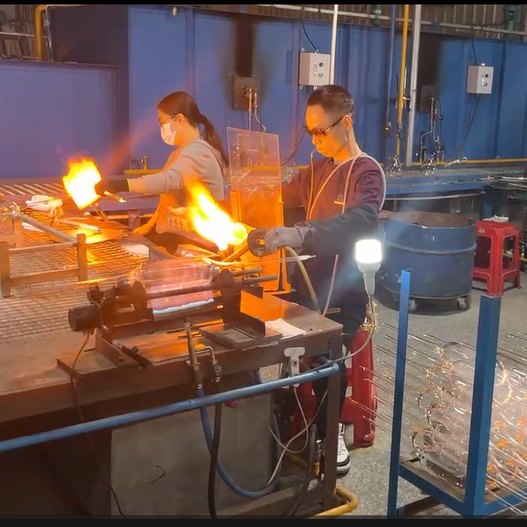 The Art of Blown Glass Lighting: How Strong Lighting Crafts Unique Indoor Solutions